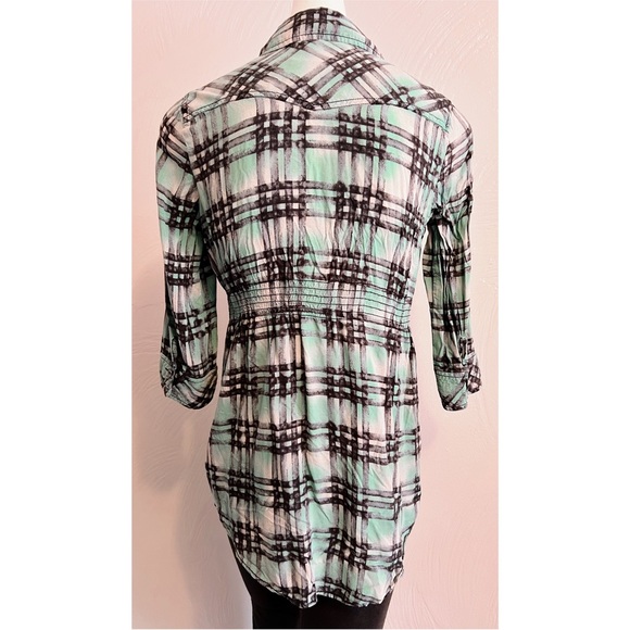 EUC Guess Jeans Fitted Flannel w/Gathered Waist Detail & Tunic Length Size Small - Picture 8 of 11